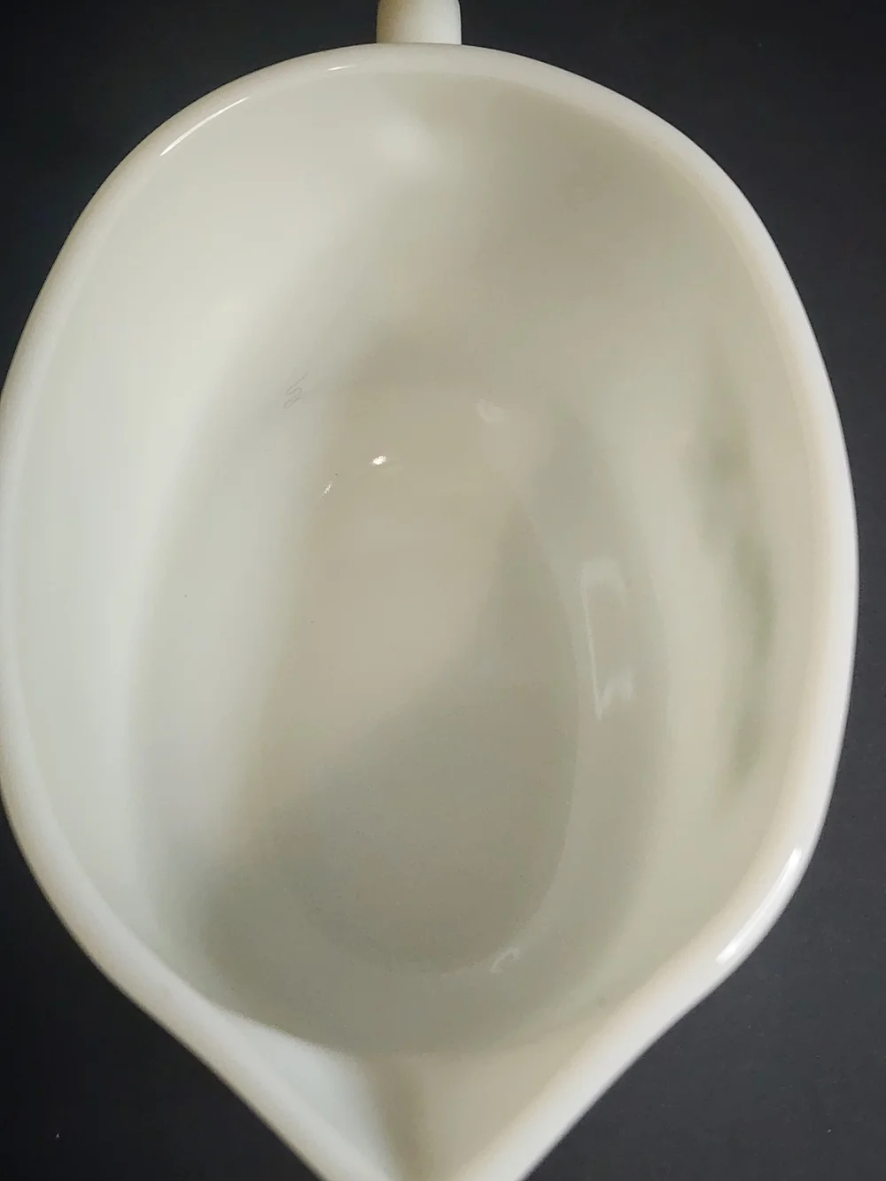Pyrex Vintage Gravy Boat and Saucer  Green Spring Blossom (Crazy Daisy).